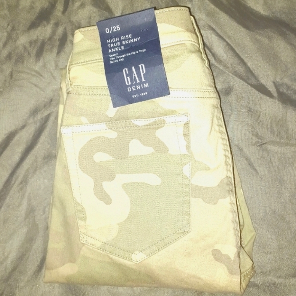 NWT Gap High-Rise Skinny Camo Jeans - Picture 7 of 8
